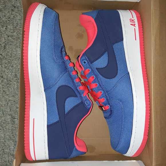 Nike Other - Nike air force ones '07 LV8